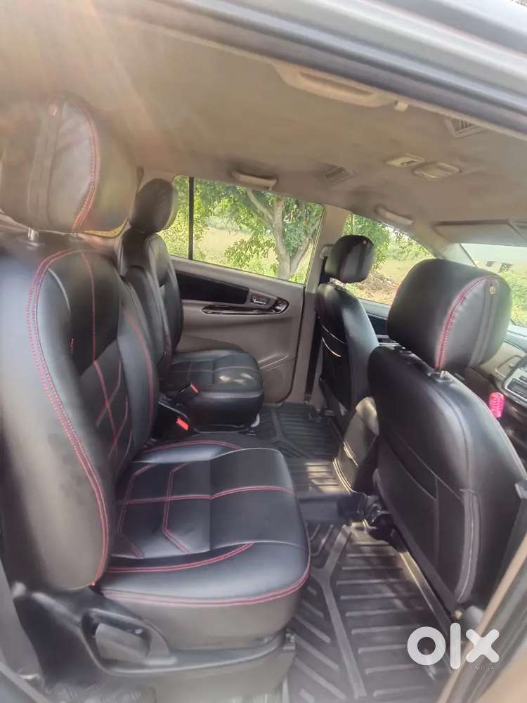 Toyota Innova 2015 Diesel Well Maintained