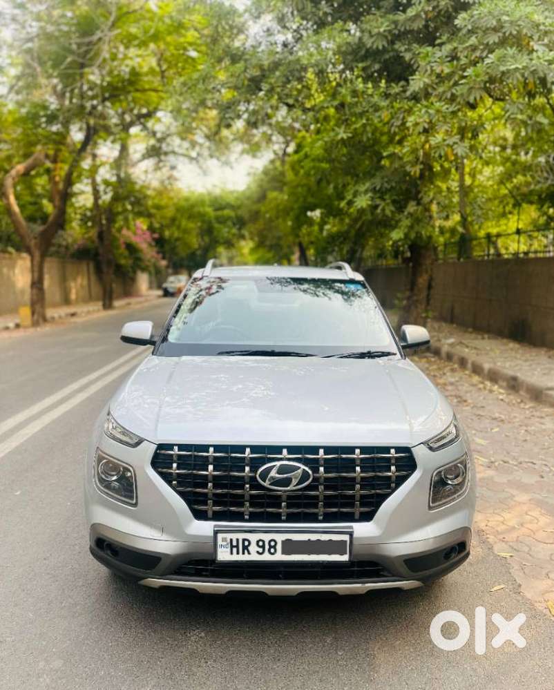 Hyundai Venue 1.2 S Plus, 2022, Petrol