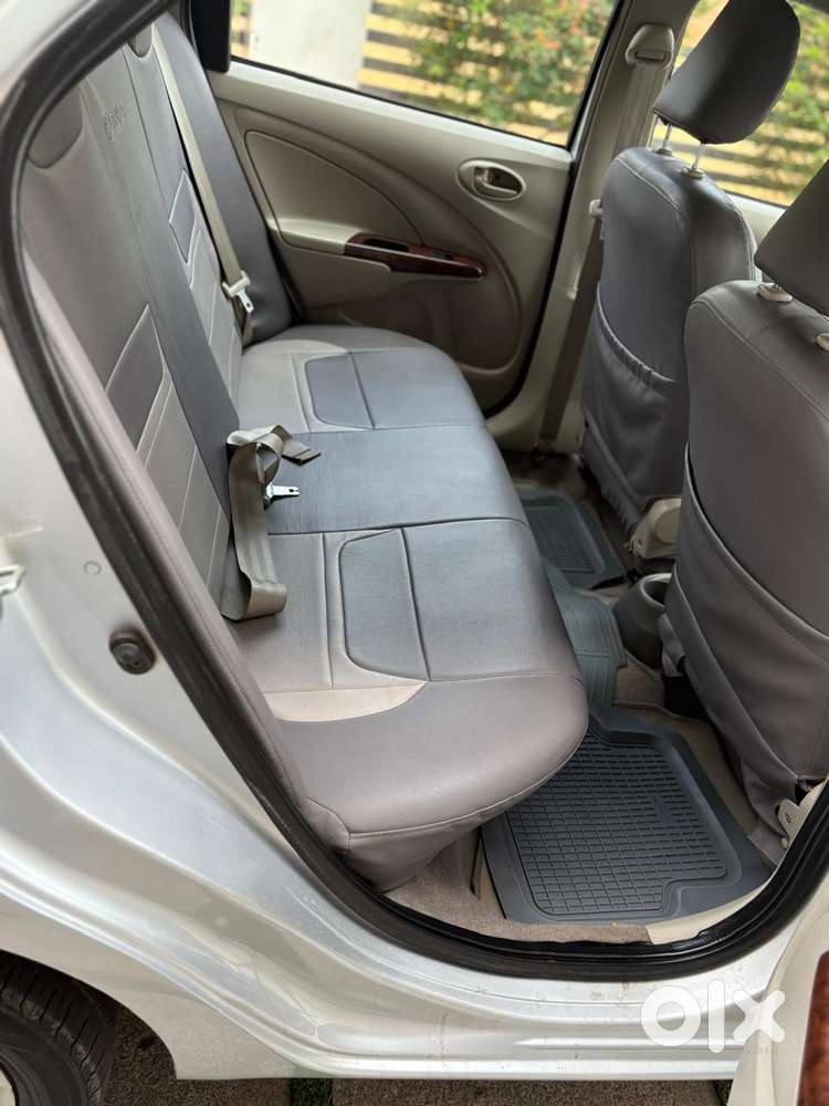 Toyota Etios 2010-2012 V, 2013, Petrol