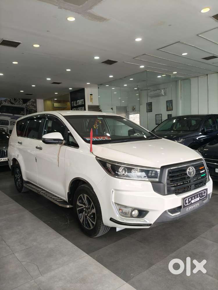 Toyota Innova Crysta 2.4 V, 2023, Diesel