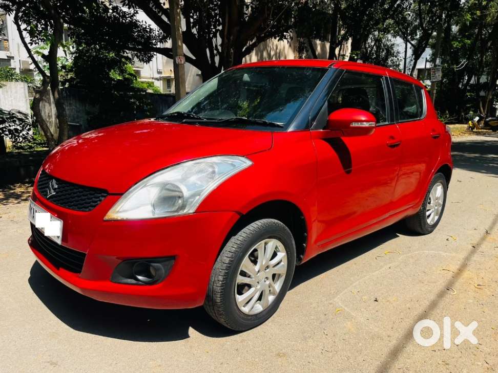 Maruti Suzuki Swift Zxi, 2012, Petrol