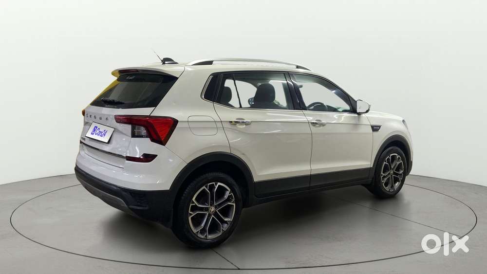Skoda Kushaq 1.0 Tsi Style, 2022, Petrol
