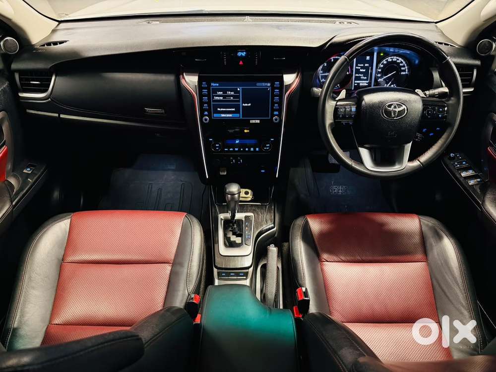 Toyota Fortuner Legender 4x2 At 2.8, 2023, Diesel