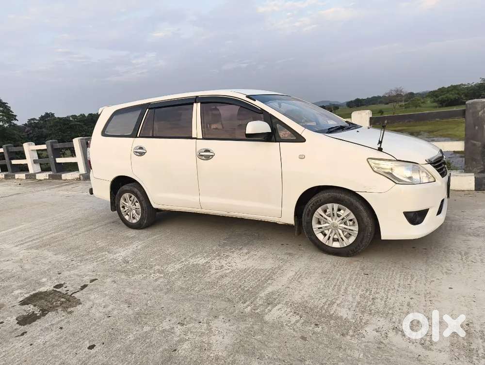 Toyota Innova 2016 Diesel Well Maintained