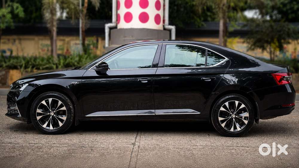 Skoda Superb 2.0 Tsi At L&k, 2021, Petrol