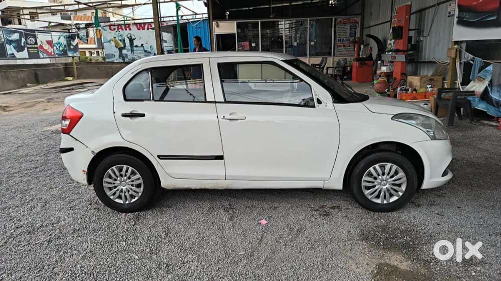 Maruti Suzuki Swift Dzire 2012