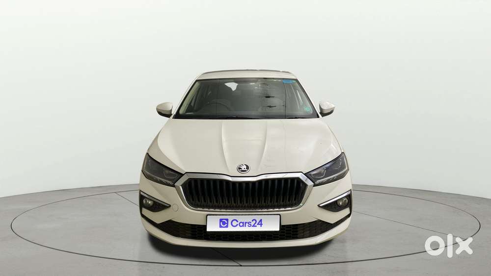 Skoda Slavia Style 1.0l Tsi Mt, 2022, Petrol