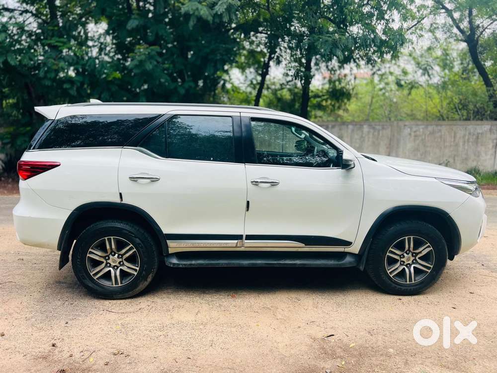 Toyota Fortuner [2021-ongoing] 2.8 2wd Diesel At, 2018, Diesel