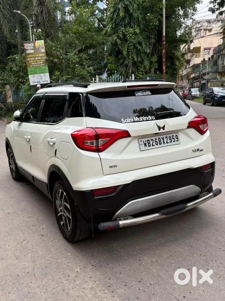 Mahindra Xuv300 W8(o) Diesel Bs-vi Car Of 2023