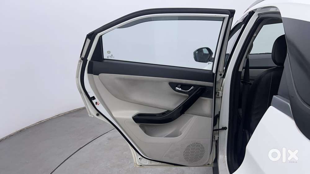 Tata Nexon 1.2 Revotron Xza Plus (o), 2020, Petrol