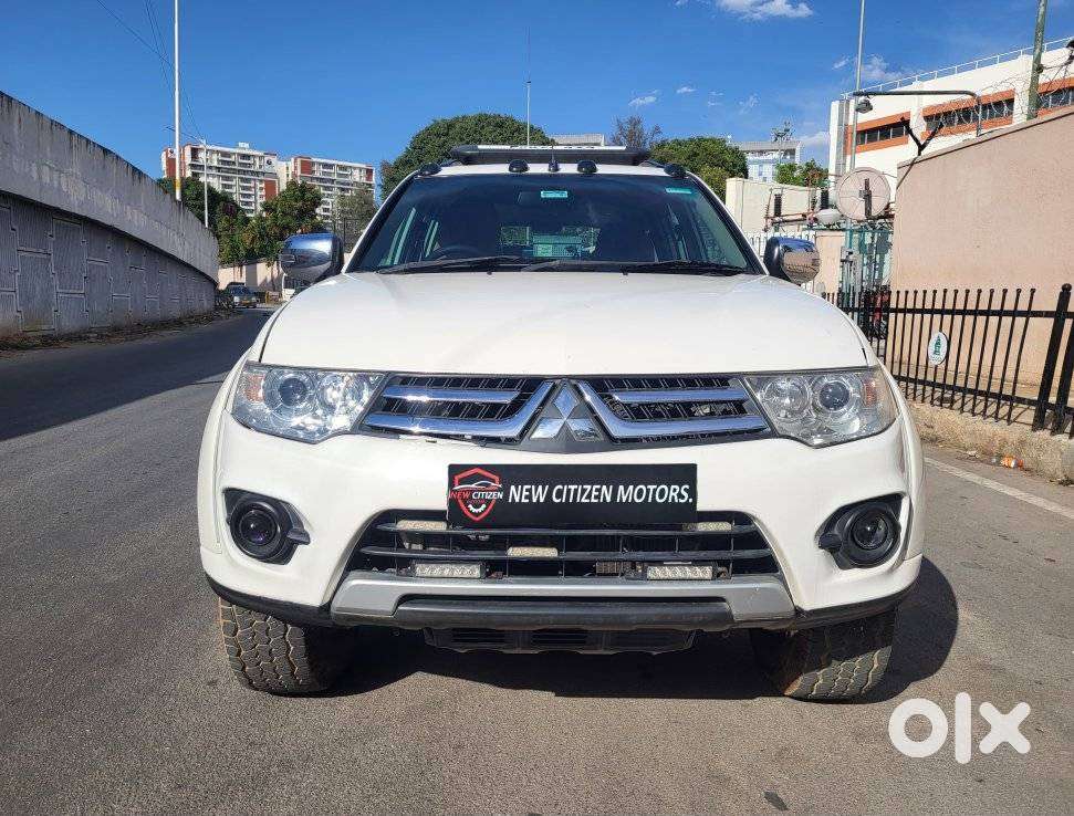 Mitsubishi Pajero Sport 4x2 Automatic, 2015, Diesel