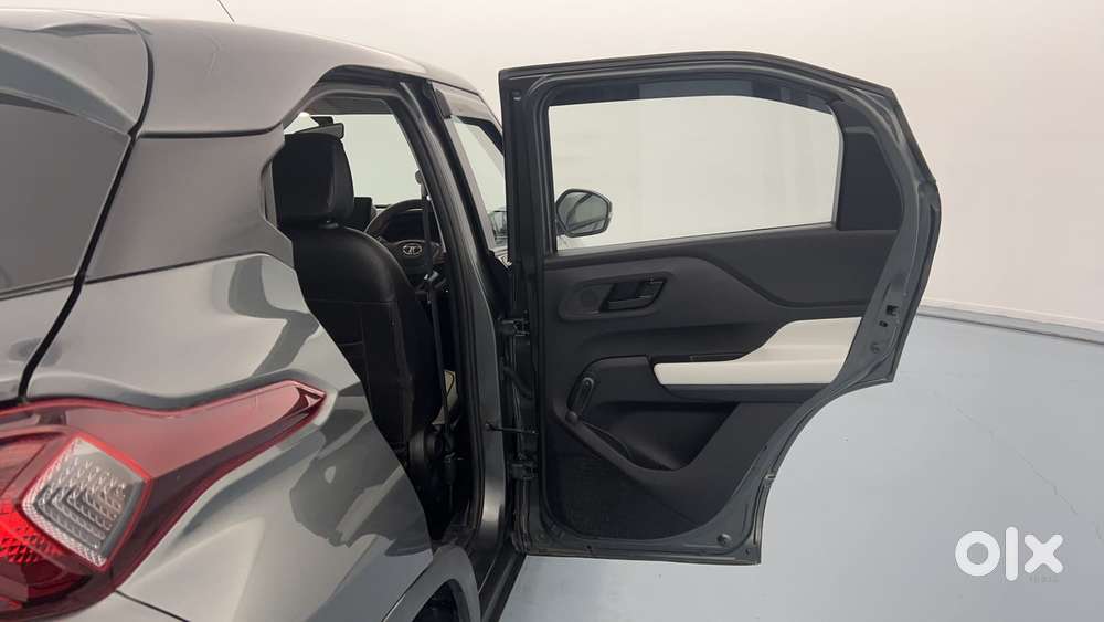 Tata Punch Pure, 2023, Petrol