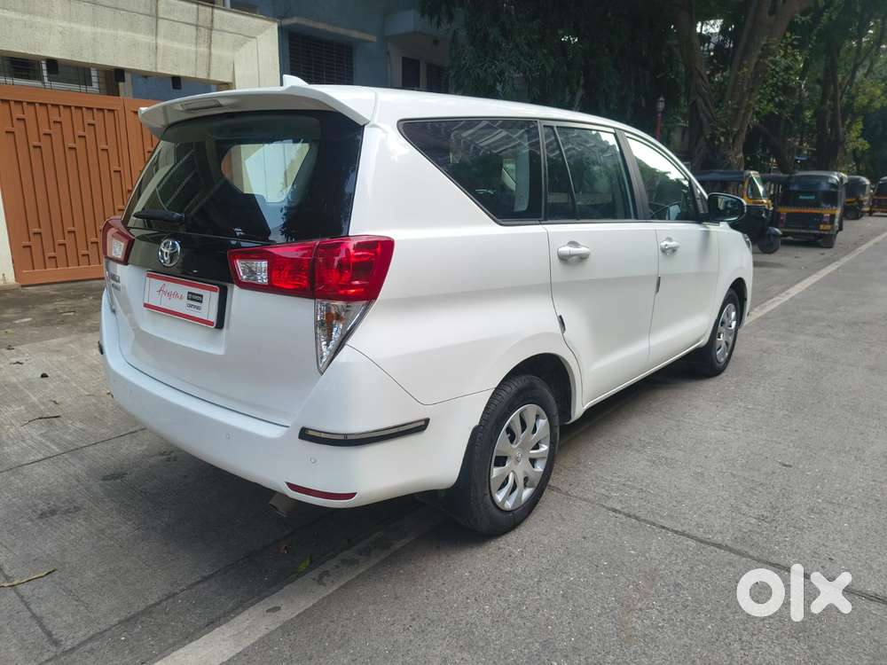 Toyota Innova Crysta [2020-ongoing] 2.4 Gx 8 Str, 2026, Diesel