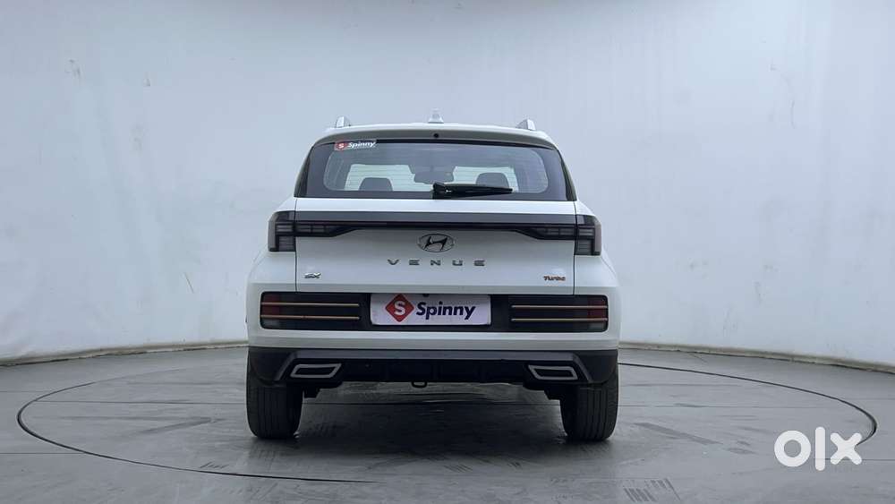 Hyundai Venue 1.0 Sx (o) Turbo Dct, 2023, Petrol
