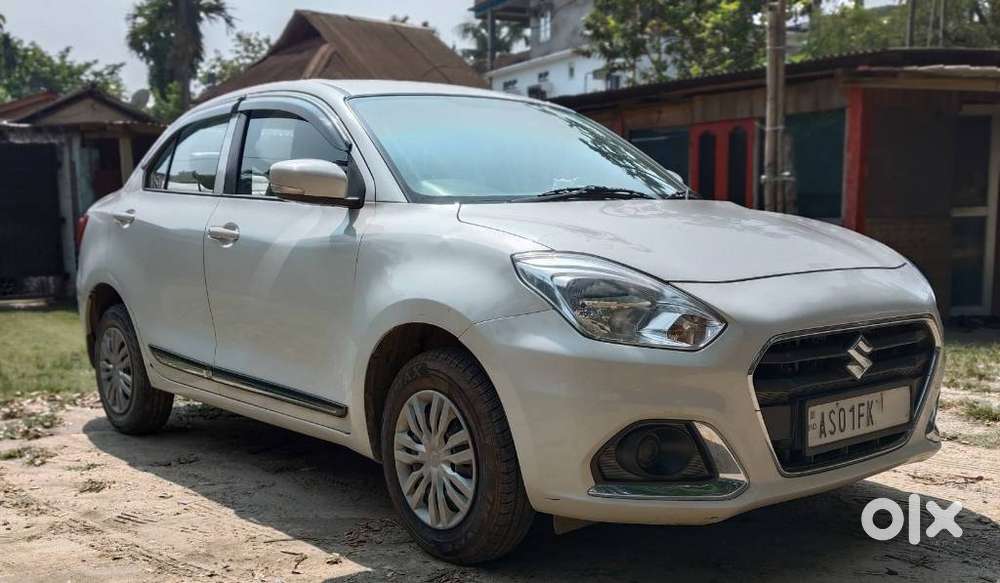 Maruti Suzuki Dzire 1.2 Vxi, 2023, Petrol