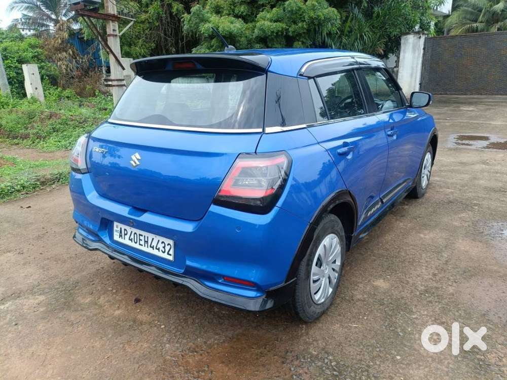 Maruti Suzuki Swift 1.2 Vxi (o), 2024, Petrol