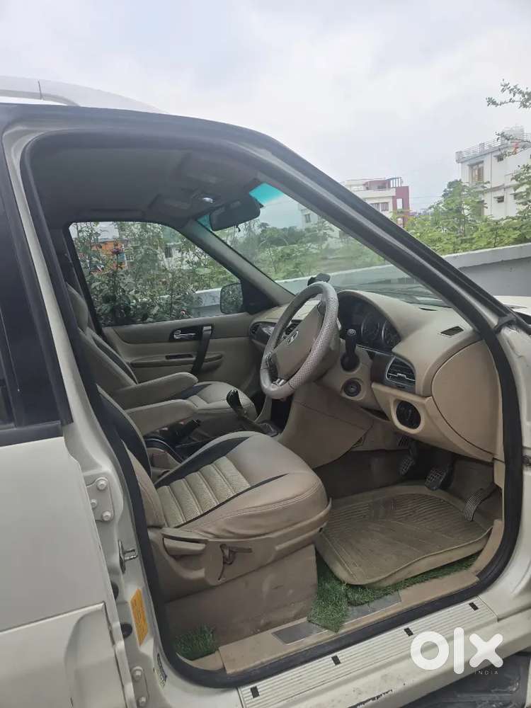 Tata Safari Strome Vx 2015