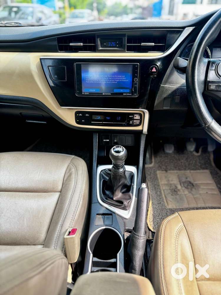 Toyota Corolla Altis