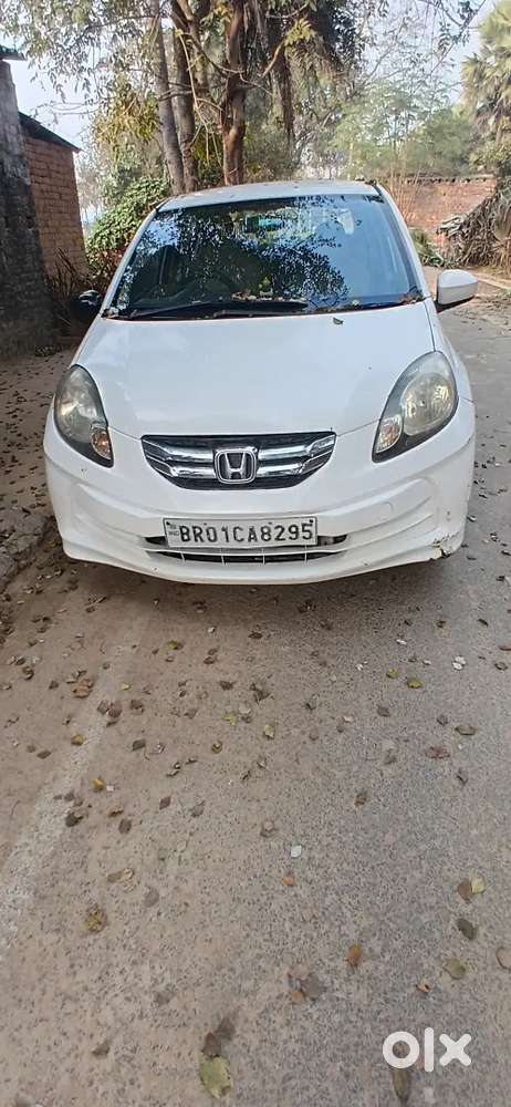 Honda Amaze  Variant Diesel Model 2014