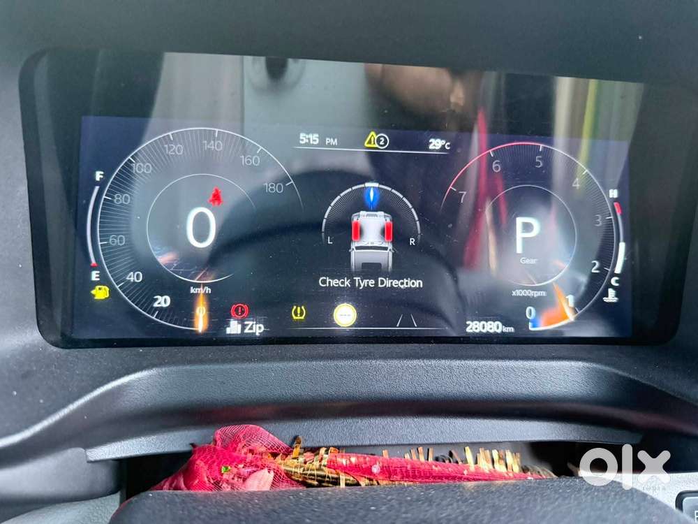 Mahindra Thar Roxx Ax7l Rwd Diesel At, 2025, Diesel