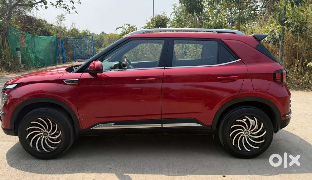 Hyundai Venue S Plus Mt 1.2 Kappa, 2023, Petrol