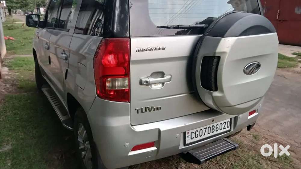 Mahindra Tuv 300 2017 Diesel Automatic Top Model