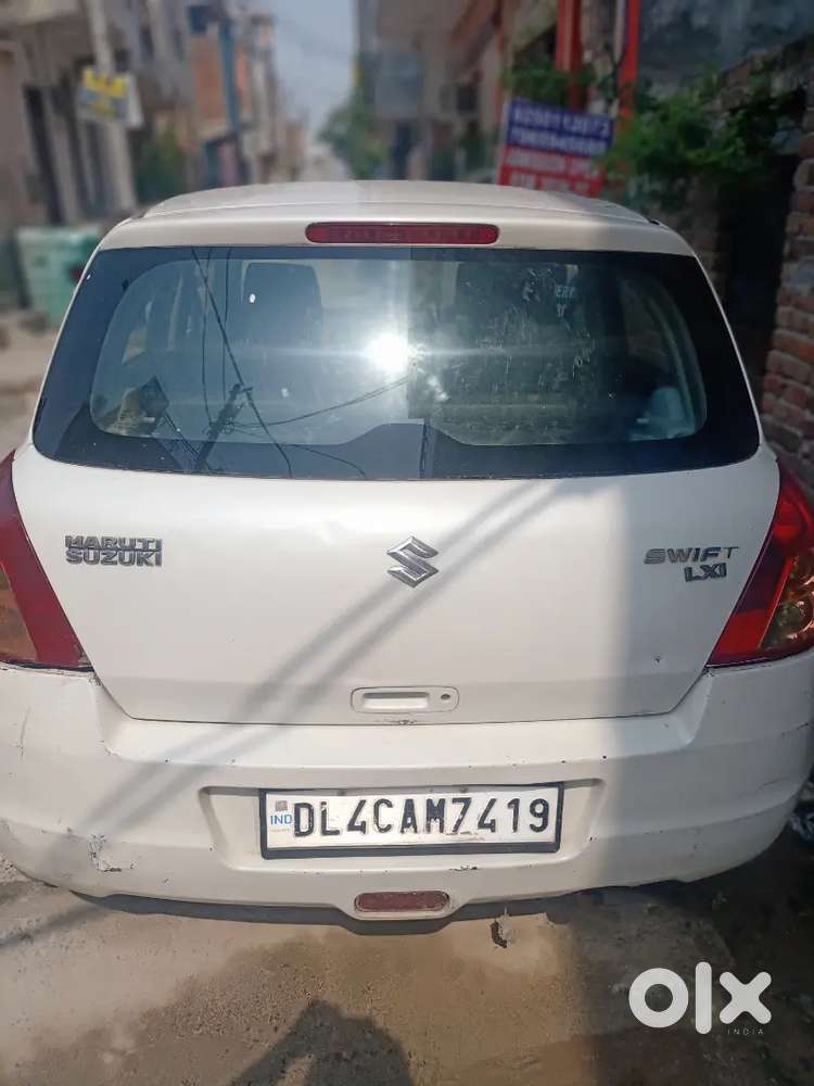 Swift Lxi , 2011 Dl4cam7419 , White Colour