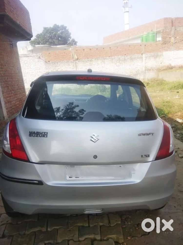 Maruti Suzuki Swift 2015 Petrol 92000 Km Driven