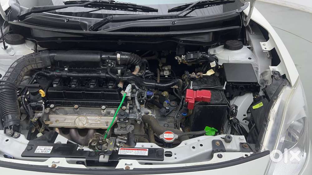 Maruti Suzuki Dzire 1.2 Vxi, 2022, Petrol