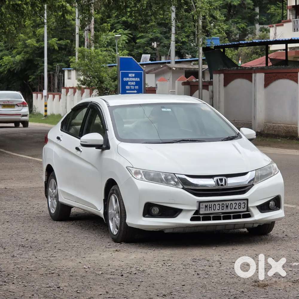 Honda City V Diesel 2015 Top Variant.