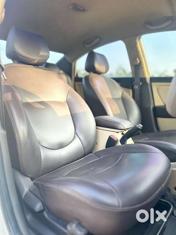 Hyundai Verna 2012 Petrol 94000 Km Driven