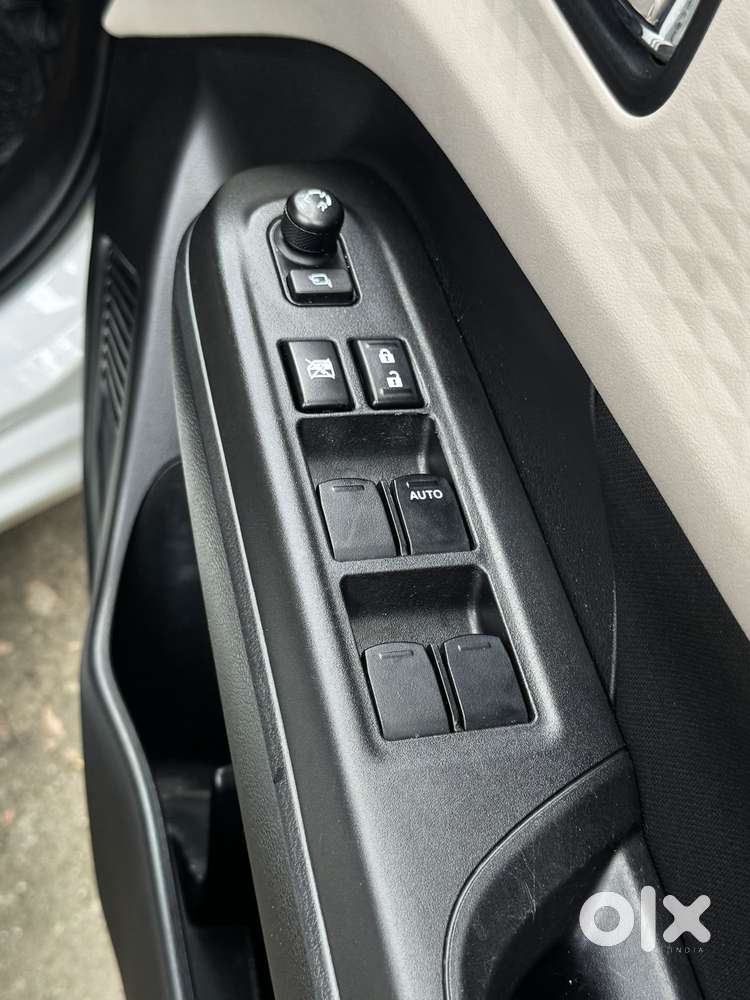Maruti Suzuki Dzire 1.2 Zxi, 2025, Petrol
