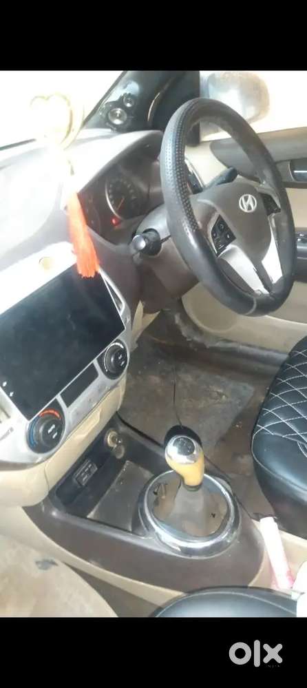 Hyundai I20 Sportz 2011