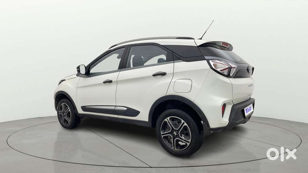 Tata Nexon 1.2 Revotron Xm (s), 2020, Petrol