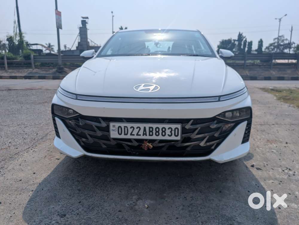 Hyundai Verna 1.5 Sx (o) Turbo Petrol Mt Dual Tone, 2025, Petrol