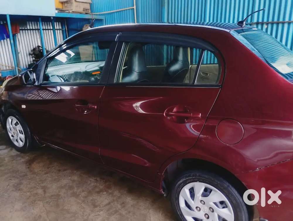 Honda Amaze Diesel 2014 Variant