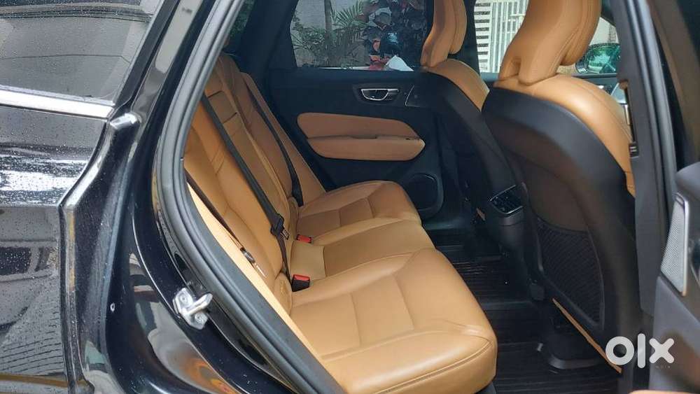 Volvo Xc60 Inscription D5, 2021, Diesel