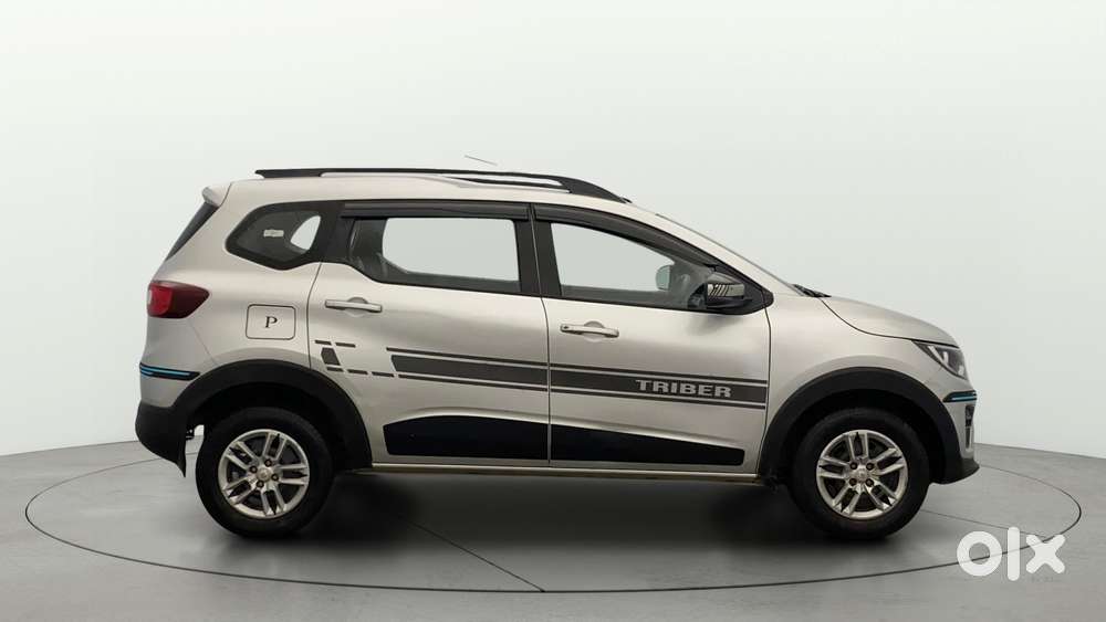 Renault Triber Rxt, 2024, Petrol