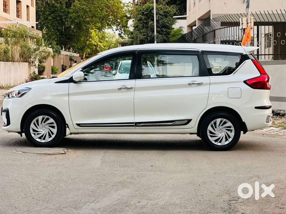 Maruti Suzuki Ertiga 2022-2023 Vxi Cng, 2024, Cng & Hybrids