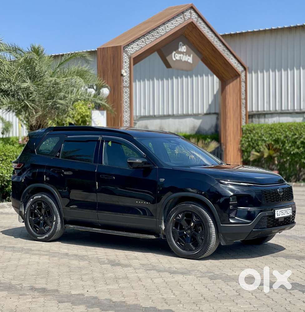 Tata Safari Accomplished Plus Dark Edition At, 2024, Diesel