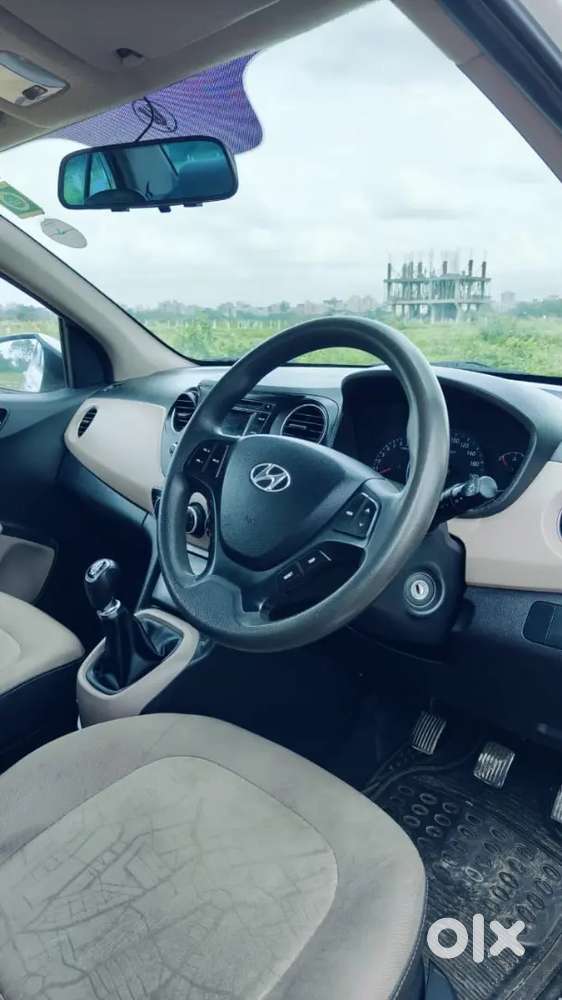 Hyundai Xcent Petrol 2014 Variant