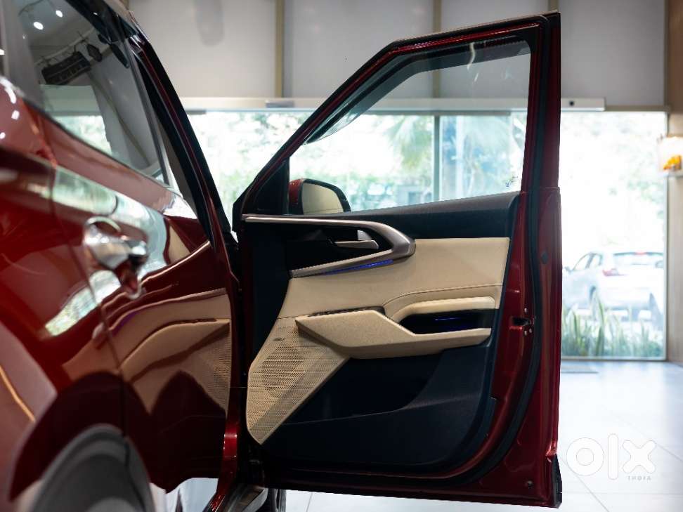 Kia Carens 1.5 Luxury Plus Diesel 6 Str, 2022, Diesel