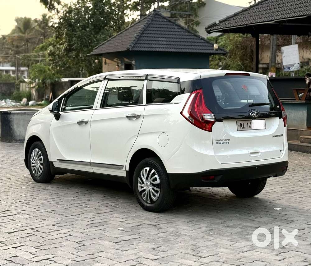 Mahindra Marazzo M4 8str, 2018, Diesel