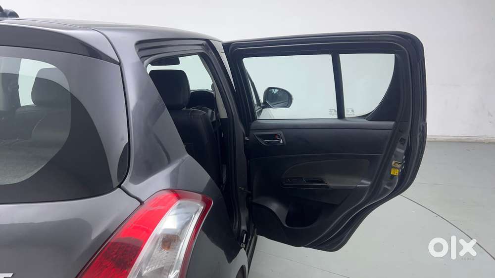 Maruti Suzuki Swift Vvt Vxi, 2015, Petrol