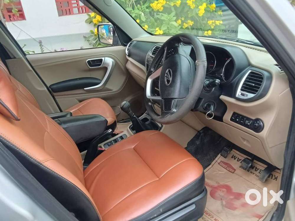 Mahindra Tuv 300 T10, 2019, Diesel