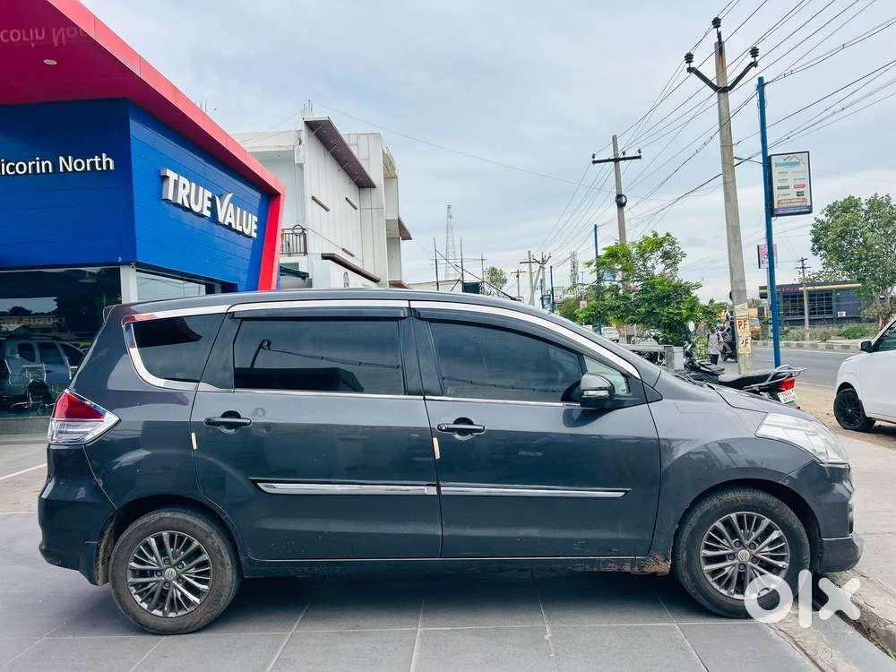 Maruti Suzuki Ertiga Vxi At, 2017, Petrol