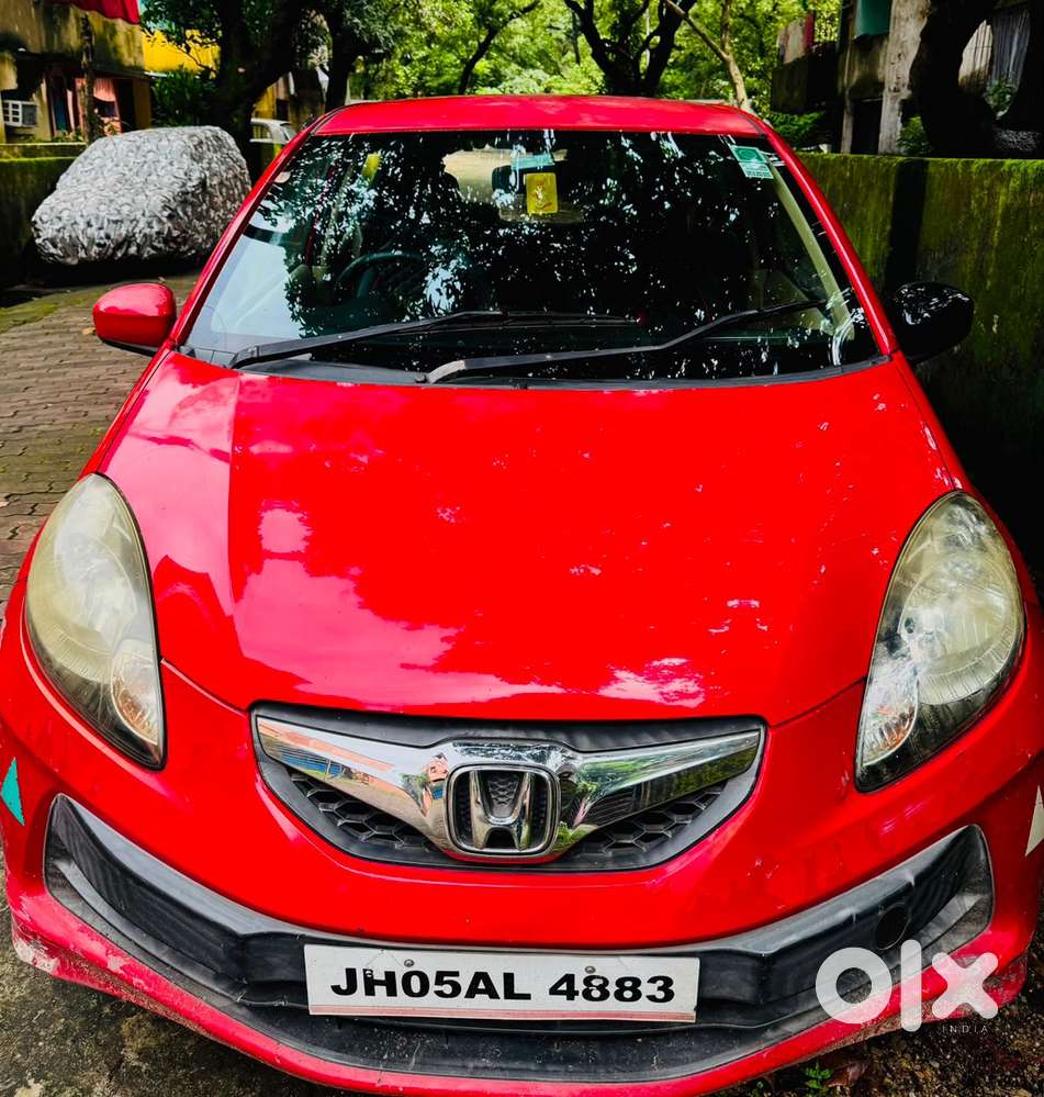 Honda Brio 2011 Well Maintained