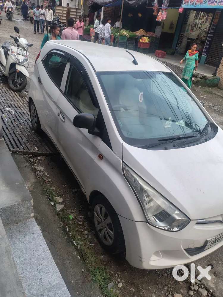 Hyundai Eon Magna 2012