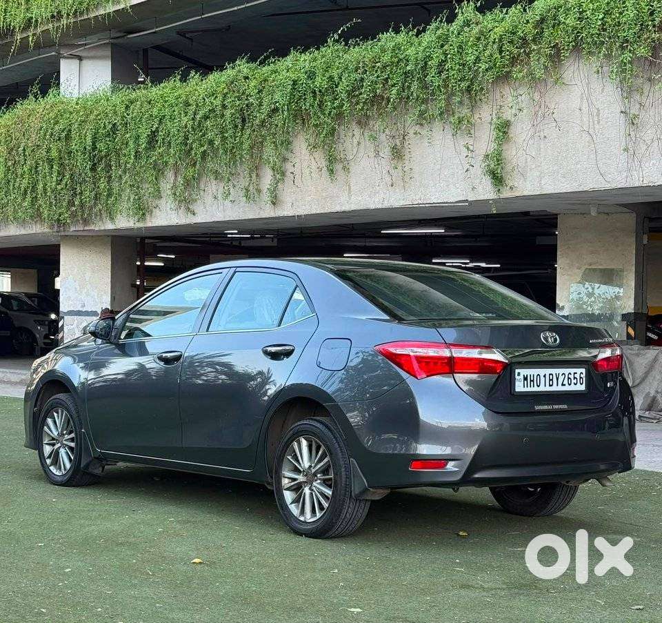 Toyota Corolla Altis Vl At, 2015, Petrol