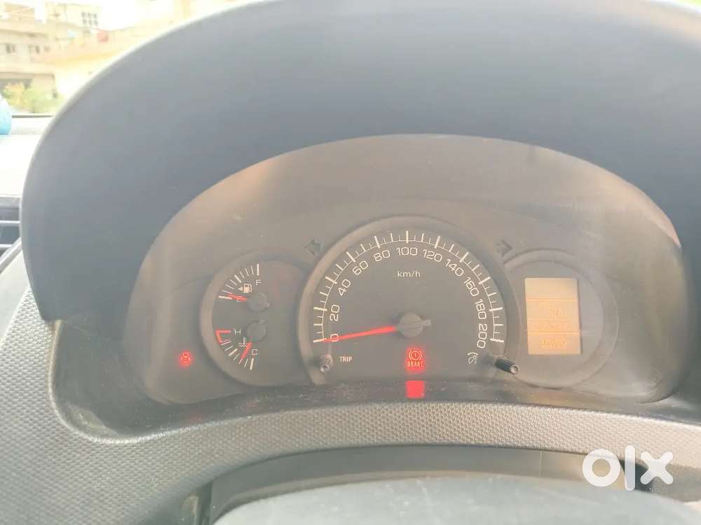 Maruti Suzuki Swift 2012 Lxi